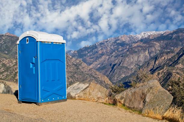 Affordable portable toilet rental in Cresson, TX