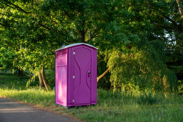 Portable restroom solutions in Cresson, TX
